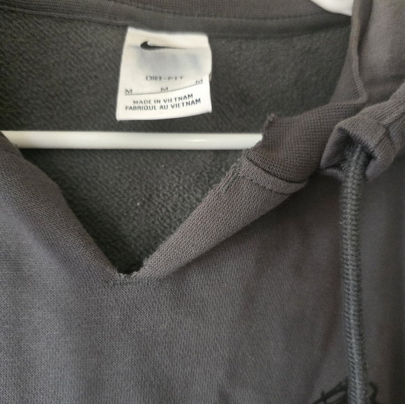 Nike Charcoal Graphic Men's Med Hoodie - Picture 3 of 5